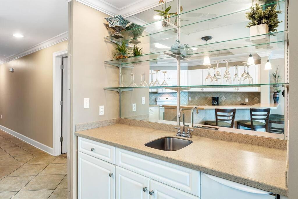 Phoenix West - 2207 - High-End Luxury Beachfront 오렌지 비치 외부 사진