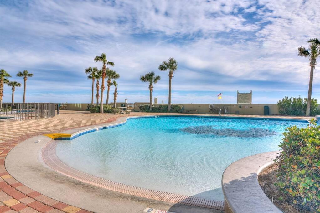Phoenix West - 2207 - High-End Luxury Beachfront 오렌지 비치 외부 사진